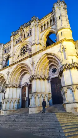 Façade de la cathédrale de Cuenca